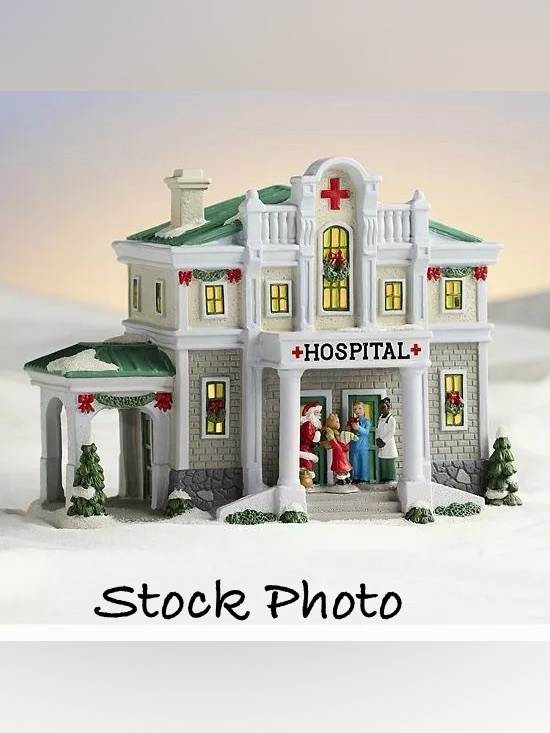 St. Nicholas Square Other - St Nicholas Square Hospital Christmas Village Illuminated NIB 2023